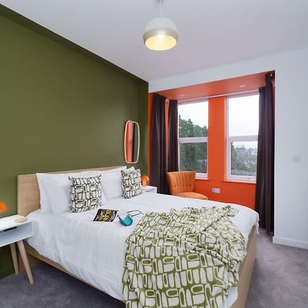 Apartment Two - Private Car Park, Comfortable And Well Equipped - By Ocean City Retreats Plymouth Eksteriør bilde