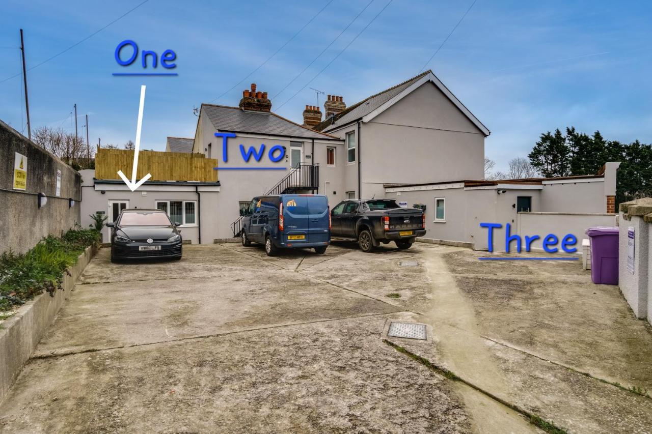 Apartment Two - Private Car Park, Comfortable And Well Equipped - By Ocean City Retreats Plymouth Eksteriør bilde