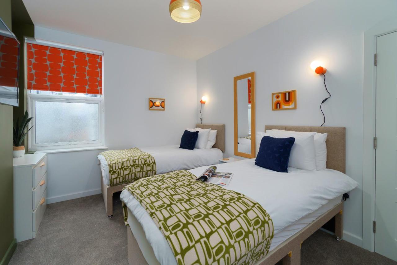 Apartment Two - Private Car Park, Comfortable And Well Equipped - By Ocean City Retreats Plymouth Eksteriør bilde